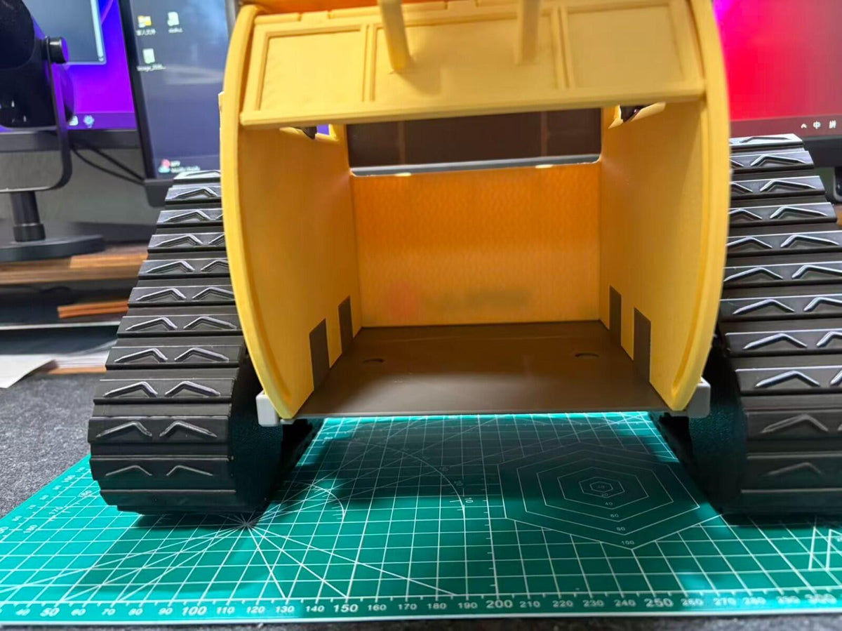 3D Printed Robot Style Tissue Box – Movable Arms Design, Cute Wall-E Inspired