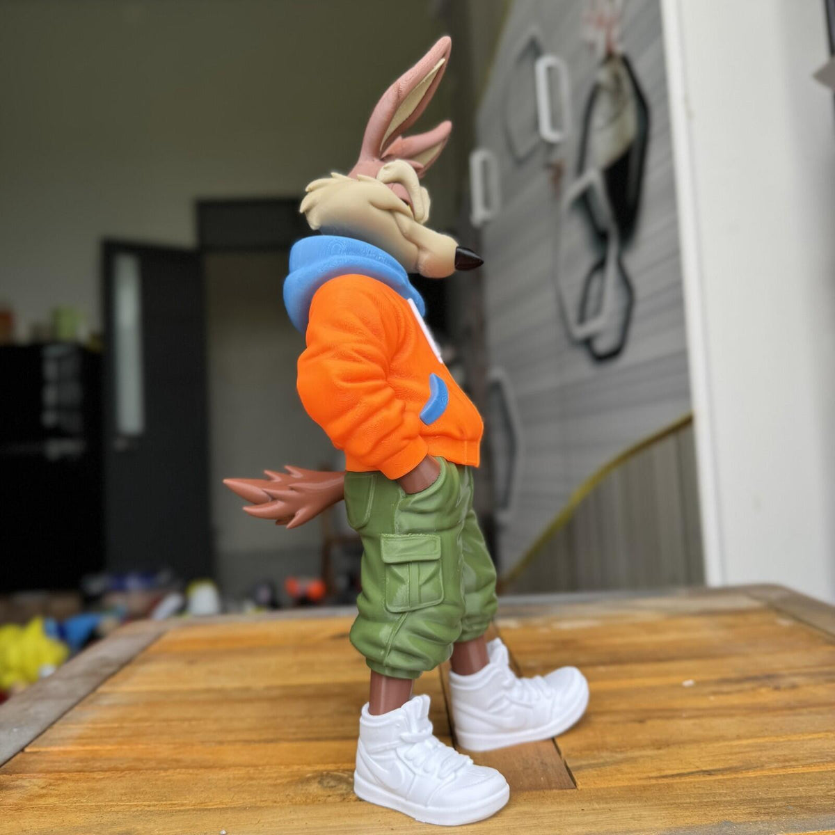 Wile E. Coyote Urban Vibes Fan Art 3D Printed Statue