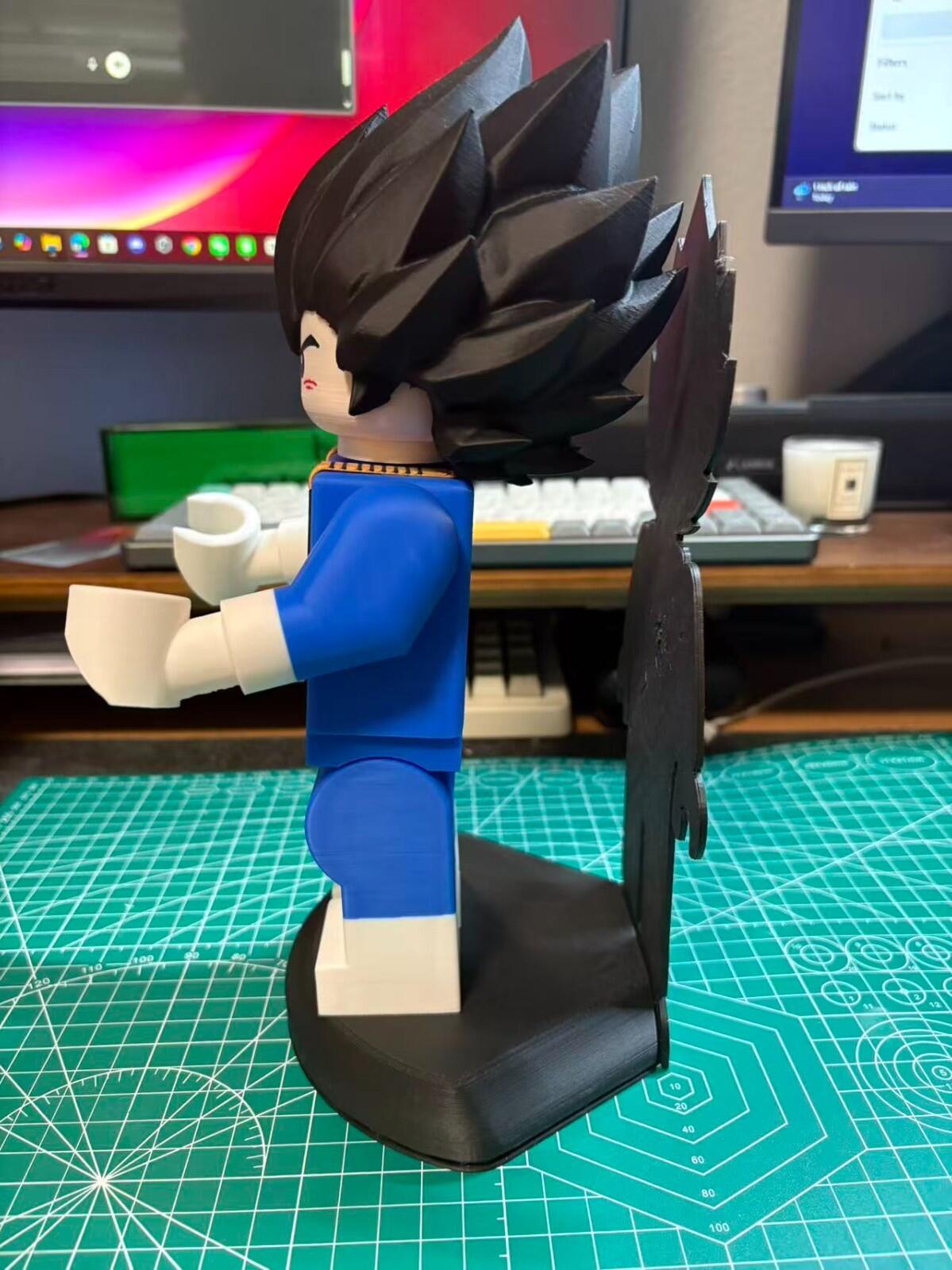 Vegeta Dragon Ball Z Inspired 3D Printed Figure – 11” Anime Brick Style C
