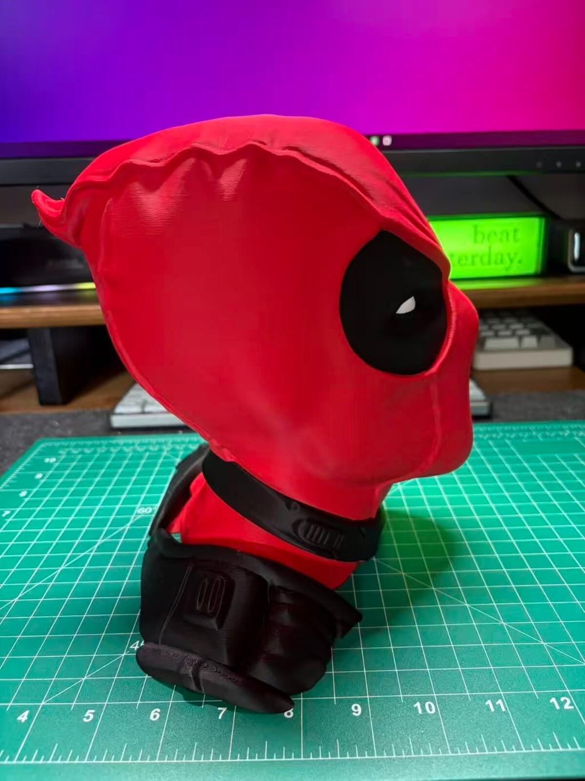 Deadpool Head Headphones Stand | Unique 3D Printed Headset Holder | Marvel