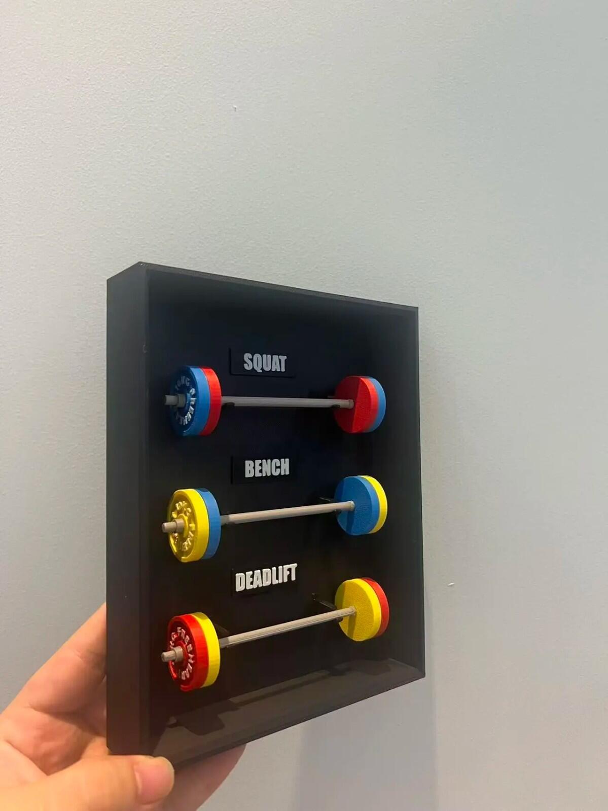 3D Printed Powerlifting Display Frame – Squat / Bench / Deadlift Gym Decor