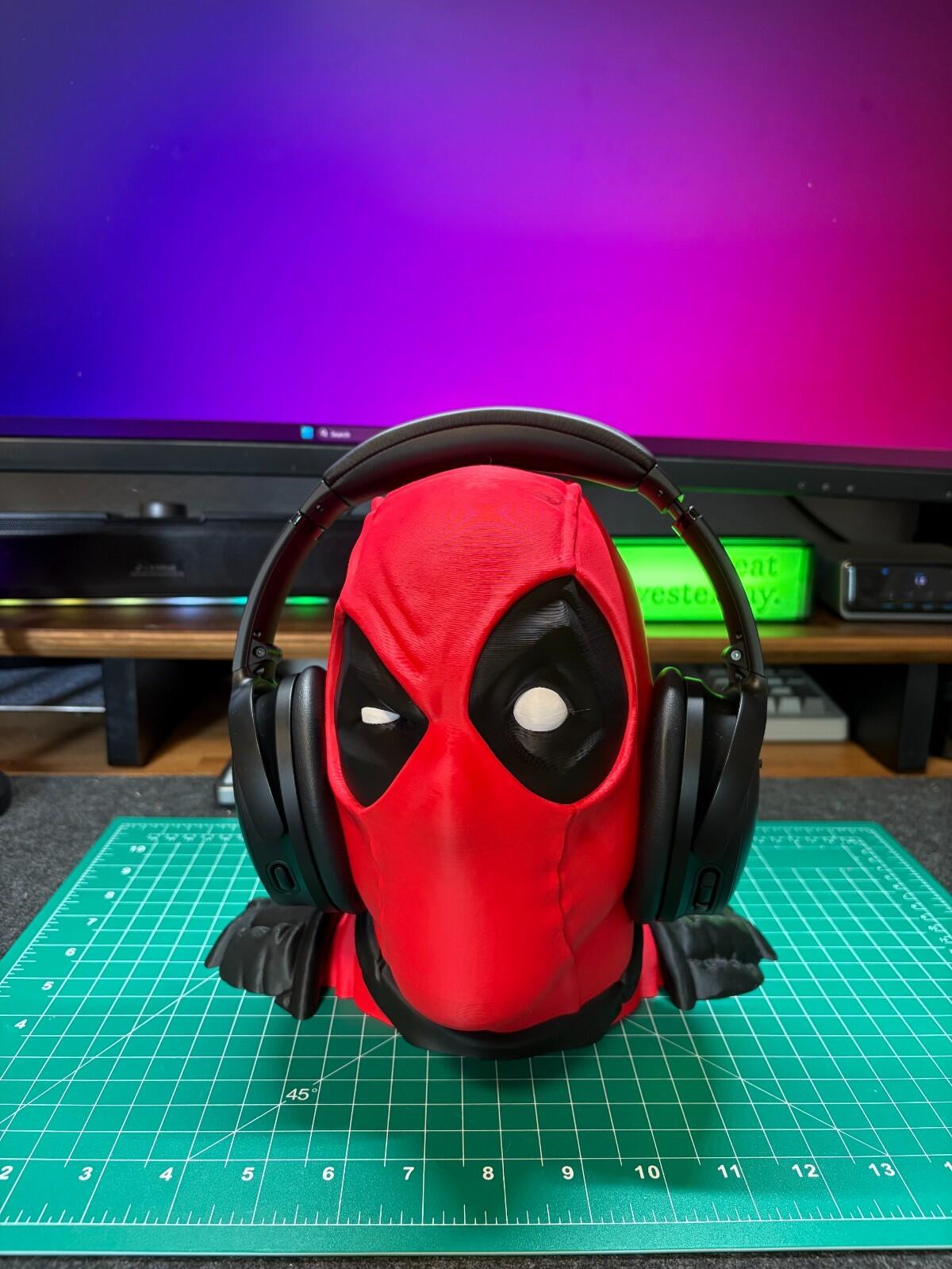 Deadpool Head Headphones Stand | Unique 3D Printed Headset Holder | Marvel