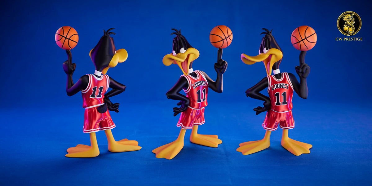 Looney Tunes x Chicago Bulls – Daffy Duck Basketball Figure