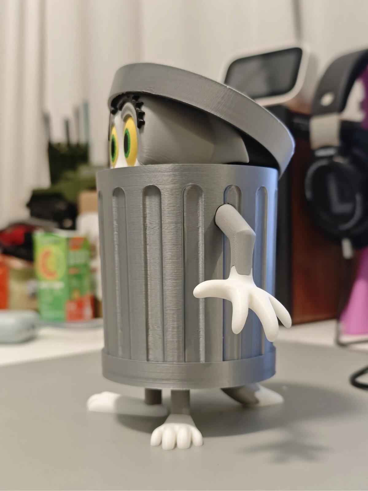 3D Printed Mini Trash Can – Cat & Mouse Design | Funny Desk Organizer | Cute Gar
