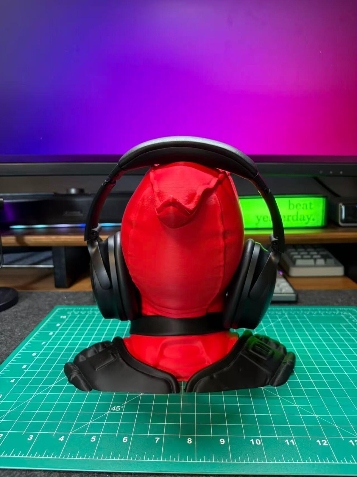 Deadpool Head Headphones Stand | Unique 3D Printed Headset Holder | Marvel